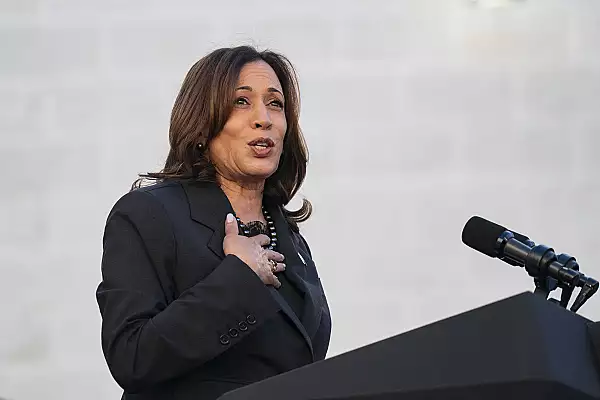 Kamala Harris devine tinta propagandei ruse. Ce naratiune falsa a fost pusa la cale de o grupare legata de Kremlin