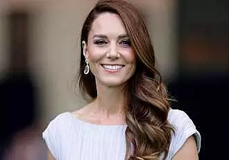 Kate Middleton, prima aparitie dupa ce a fost diagnosticata cu cancer! Imagine rara cu printesa de Wales / FOTO