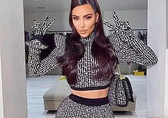Kim Kardashian, fotografii incendiare in lenjerie intima! Le-a facut chiar sotul ei, Kanye West, de care s-a zvonit ca divorteaza / FOTO