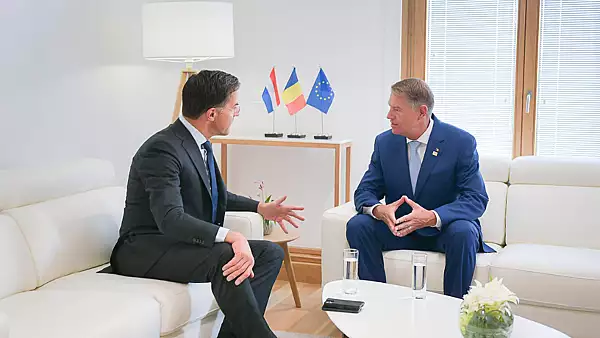 Klaus Iohannis, tot mai departe de sefia NATO. Viktor Orban, vot cheie pentru numirea noului lider al Aliantei