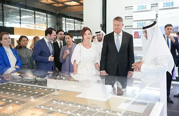 Klaus Iohannis, vizita la Masdar City, ,,cel mai verde oras", in care s-au investit 20 de miliarde de dolari