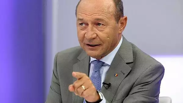,,Legile puterii" | Basescu, despre viitoarea guvernare: Daca va fi de stanga, va fi o catastrofa, banii se vor duce la consum! Alianta USR-PSD - un dezastru!