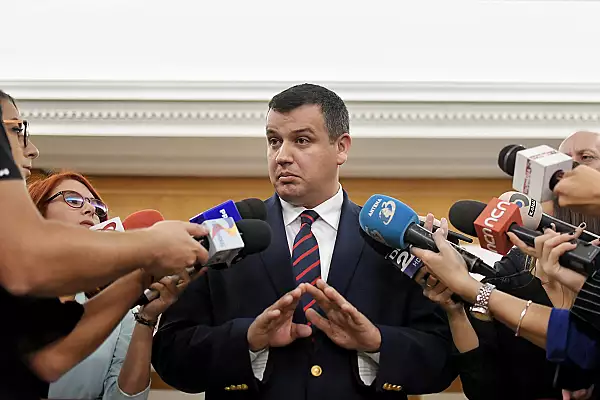 Liderul PMP, catre PNL si USR, in batalia pentru Bucuresti: Lasati-ne cu ipocrizia 