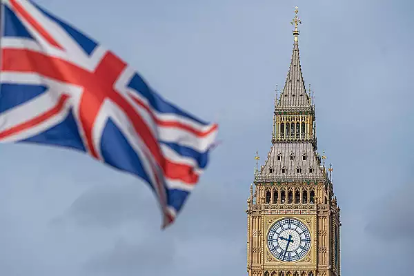 Londra ar putea amana majoritatea controalelor vamale post-Brexit