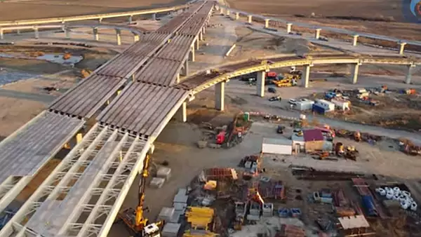 Lucrarile la Centura Capitalei blocheaza drumul spre mare pe Autostrada Soarelui