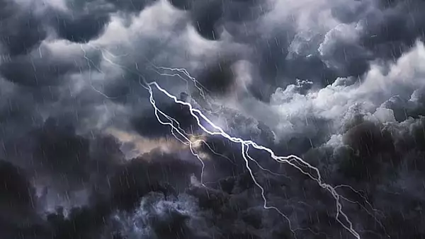 MAE, avertizare de calatorie in Grecia: Cod ROSU de furtuni - Pana cand sunt valabile fenomenele meteo