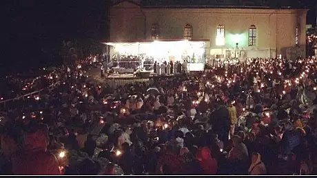 MANASTIREA NICULA: Zeci de mii de pelerini s-au rugat la Icoana Facatoare de Minuni