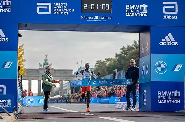 Maraton: Dublul campion olimpic reactioneaza dupa ce numele sau a fost legat de accidentul in care a murit detinatorul recordului mondial