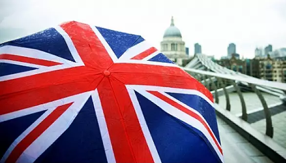 Marea Britanie ar putea incepe testarea in masa pana la finalul anului