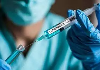 Marea Britanie incepe maine campania de vaccinare anti-COVID! Nu medicii vor fi primii imunizati impotriva coronavirusului!