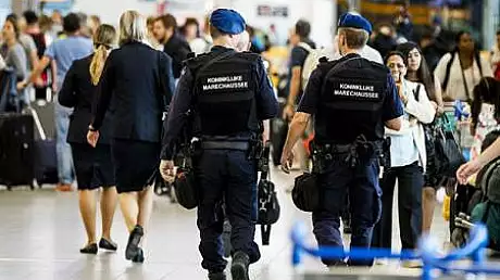 Masuri de securitate sporite pe aeroportul din Amsterdam dupa "o informatie" primita de autoritati
