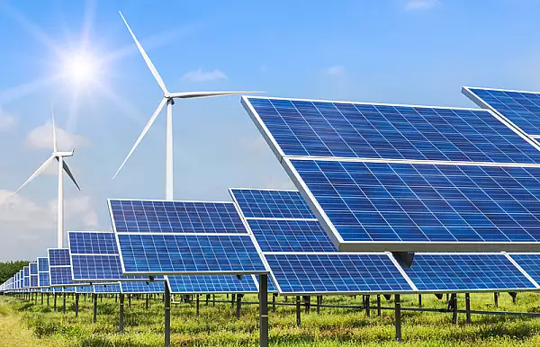 Ministerul Energiei a lansat doua scheme de finantare de peste 800 de milioane de euro pentru productia de energie regenerabila