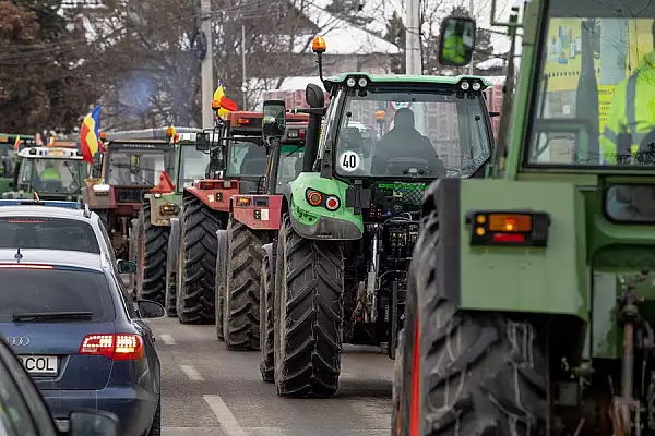 Ministrii Agriculturii din UE cer majorarea subventiilor fermierilor, pentru a stopa protestele