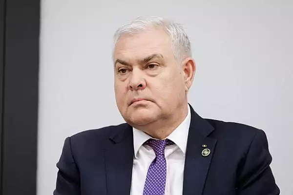 ministrul-apararii-despre-cedarea-catre-ucraina-a-unui-sistem-patriot-este-indispensabil-romaniei-de-aceea-l-am-luat.webp