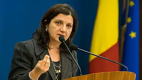 Ministrul Justitiei, Raluca Pruna, in vizita la Penitenciarul Poarta Alba