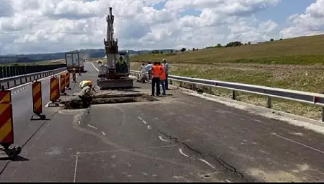 Ministrul Transporturilor, pe santierul "autostrazii demolate": "Reparam ce nu au facut altii"