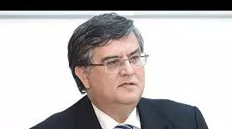 Mircea Dumitru, ministrul Educatiei, critica Academia SRI in cazul doctoratelor