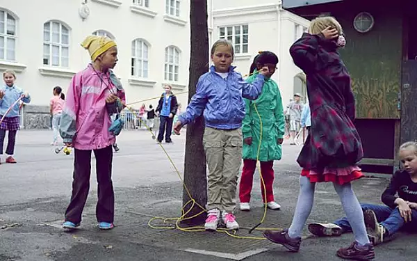 Model de invatamant dintr-o tara scandinava, experimentat in cateva scoli din Buzau