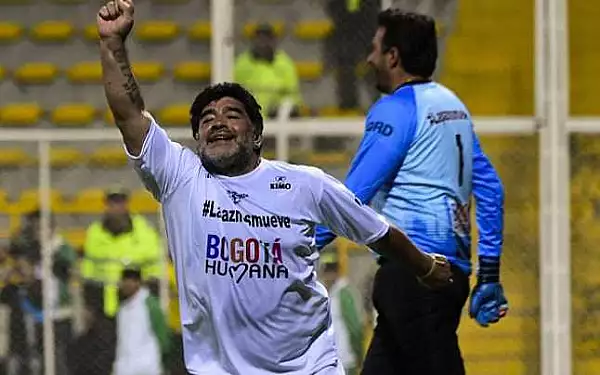 Motivul incredibil pentru care Diego Maradona n-a fost lasat sa plece in Dubai: ,,Un politician mi-a facut-o!"