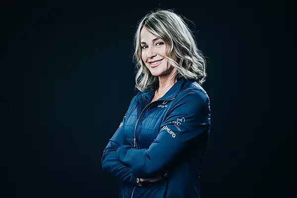 Nadia Comaneci, elogiata de cel mai mare ziar din Marea Britanie: ,,A uimit lumea dupa ce a atins perfectiunea"