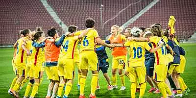 Nationala de fotbal feminin a invins Grecia cu 4-0, dar a ratat calificarea directa la Europene. Cu cine va juca baraj