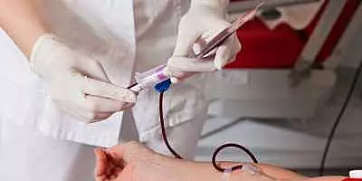 Nereguli grave la Spitalul CF 2. Ministerul Sanatatii va sesiza Parchetul in cazul transfuziei gresite de sange