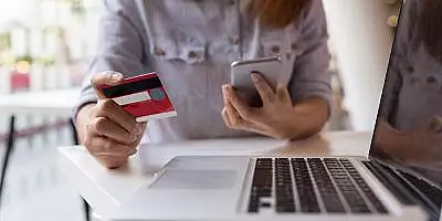 Noi reguli pentru platile online cu cardul de la 1 ianuarie 2021