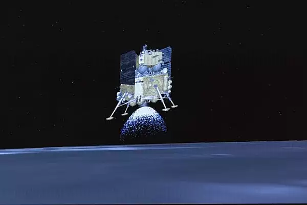 o-sonda-lansata-de-china-in-urma-cu-o-luna-a-aselenizat-pe-partea-indepartata-a-lunii.webp