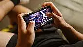 (P) Avantajul de a te juca jocuri online pe telefon atunci cand te plictisesti
