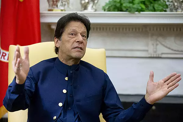 Pakistan: fostul premier Imran Khan - arestat pentru crima
