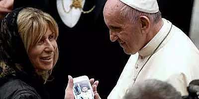 Papa Francisc a primit la Vatican 58 de familii indoliate ale victimelor atacului de la Nisa