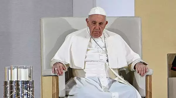 Papa Francisc s-a imbolnavit de gripa si si-a anulat programul de astazi