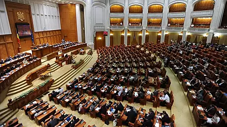 Parlamentarii si-au mai luat o zi libera. Ce vor face pe 12 septembrie