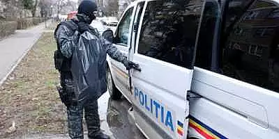 Perchezitii in Prahova, la suspecti de furturi. Hotii au sustras centrale termice si electrocasnice din locuinte