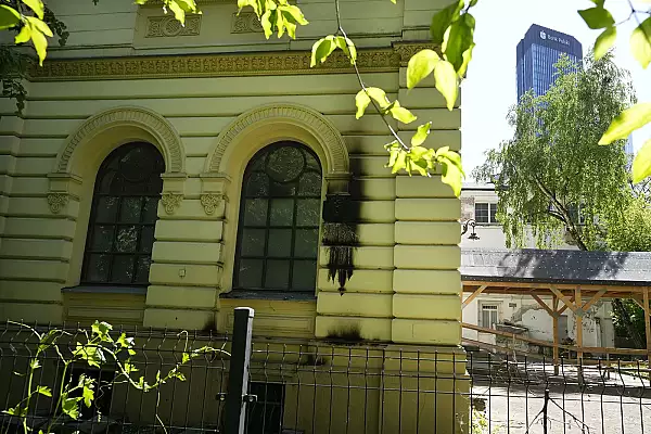 Polonia: tentativa de incendiere a unei sinagogi din Varsovia