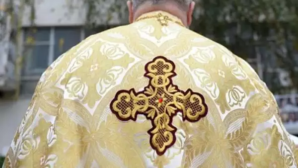 Premiera in Suceava! Un preot a primit acordul Arhiepiscopiei sa candideze pentru functia de primar al municipiului, din partea AUR
