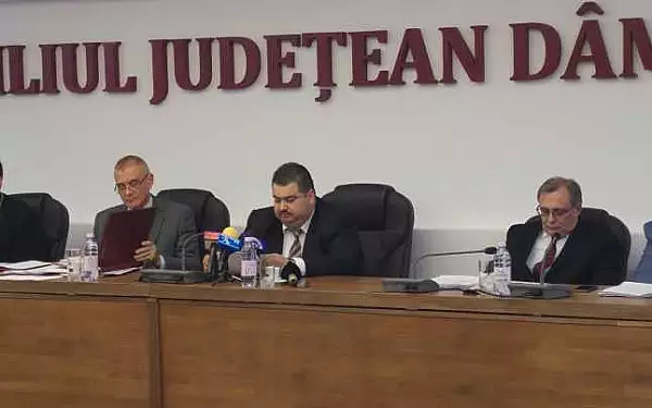 Presedintele Consiliului Judetean Dambovita, exlus din PSD. tutuianu: ,,N-a pupat inelul de plumb"