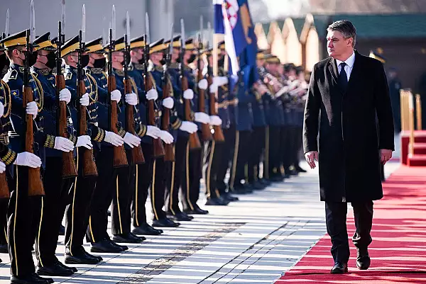 Presedintele Croatiei ameninta cu veto asupra intrarii Finlandei si Suediei in NATO