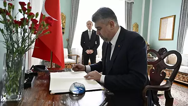 Presedintele PSD, Marcel Ciolacu, a semnat in Cartea de condoleante de la Ambasada Turciei la Bucuresti