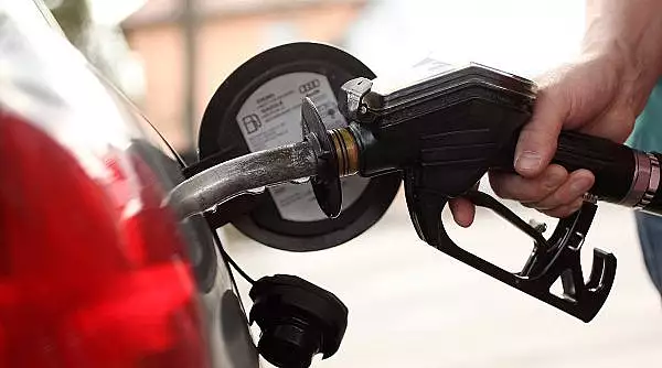 Pretul benzinei si motorinei a crescut cu 9 bani pe litru, astazi, 25 ianuarie 2023
