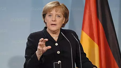 Primul summit fara britanici. Merkel si Hollande cer un plan de remediere a problemelor UE