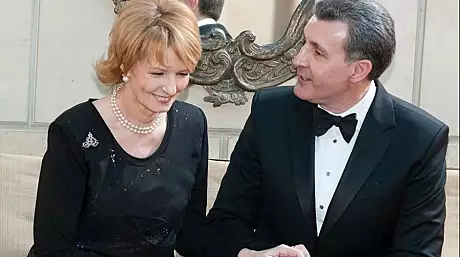 Principesa Margareta si Principele Radu si-au reinnoit juramintele de casatorie, la Alba Iulia