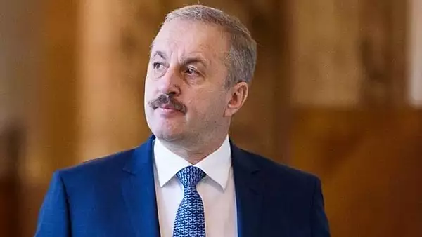 PSD, negocieri subterane cu USR-PLUS pentru guvernare: Vasile Dincu viseaza la functia de premier