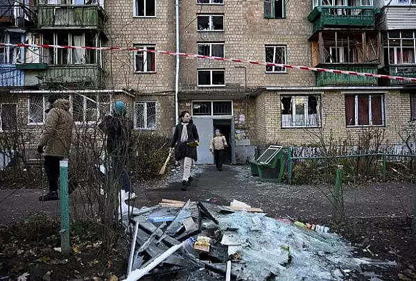 Razboi in Ucraina, ziua 640 | Kievul, vizat de cel mai mare atac cu drone de la inceputul razboiului. Pierderile rusilor se apropie de 324.000 de soldati, potri