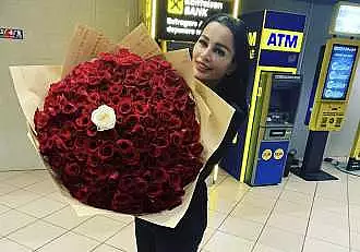 Reactia lui Brigitte, dupa ce a fost criticata pentru gestul facut atunci cand Florin Pastrama a asteptat-o cu un buchet imens de trandafiri la aeroport: ,,Avea