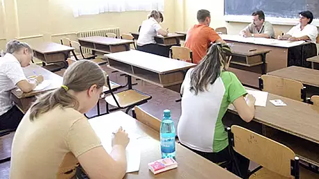 REZULTATE EVALUARE NATIONALA 2016 EDU.ro. Notele la matematica si romana au sosit. Contestatii?