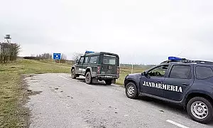 Romania ia masuri sporite de securitate la frontiera cu Serbia. Un elicopter va survola zona