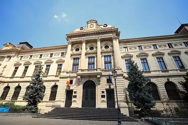 Romania indatorata. Populatia, statul si companiile au de rambursat credite in valoare de 147 miliarde de euro la banci