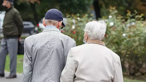 Romanii care pot iesi mai devreme la pensie, fara penalizare: conditia pe care trebuie s-o indeplineasca