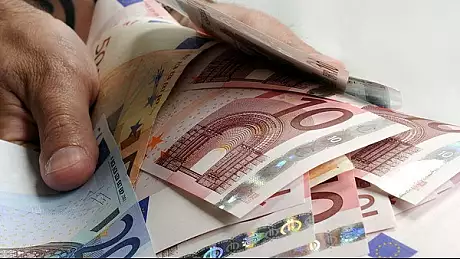 Romanii din strainatate care se intorc in tara pot primi cate 50.000 de euro. Ce trebuie sa faca?